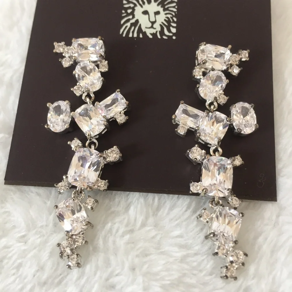 ANNE KLEIN Long Dangling Crystal Link Silver Tone